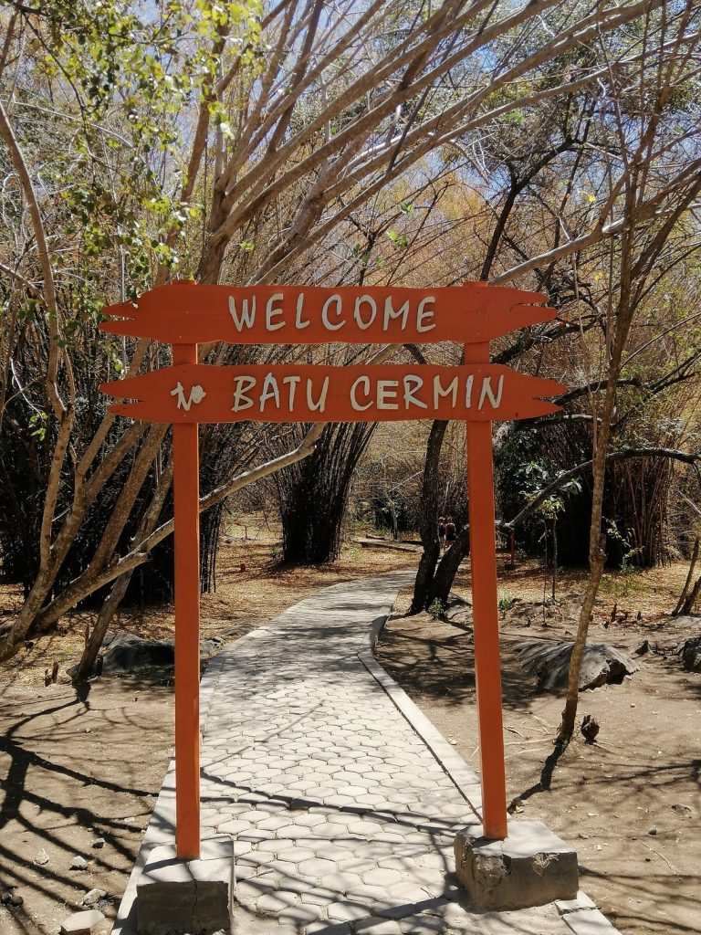 Gua Batu Cermin Objek Wisata Populer Labuan Bajo