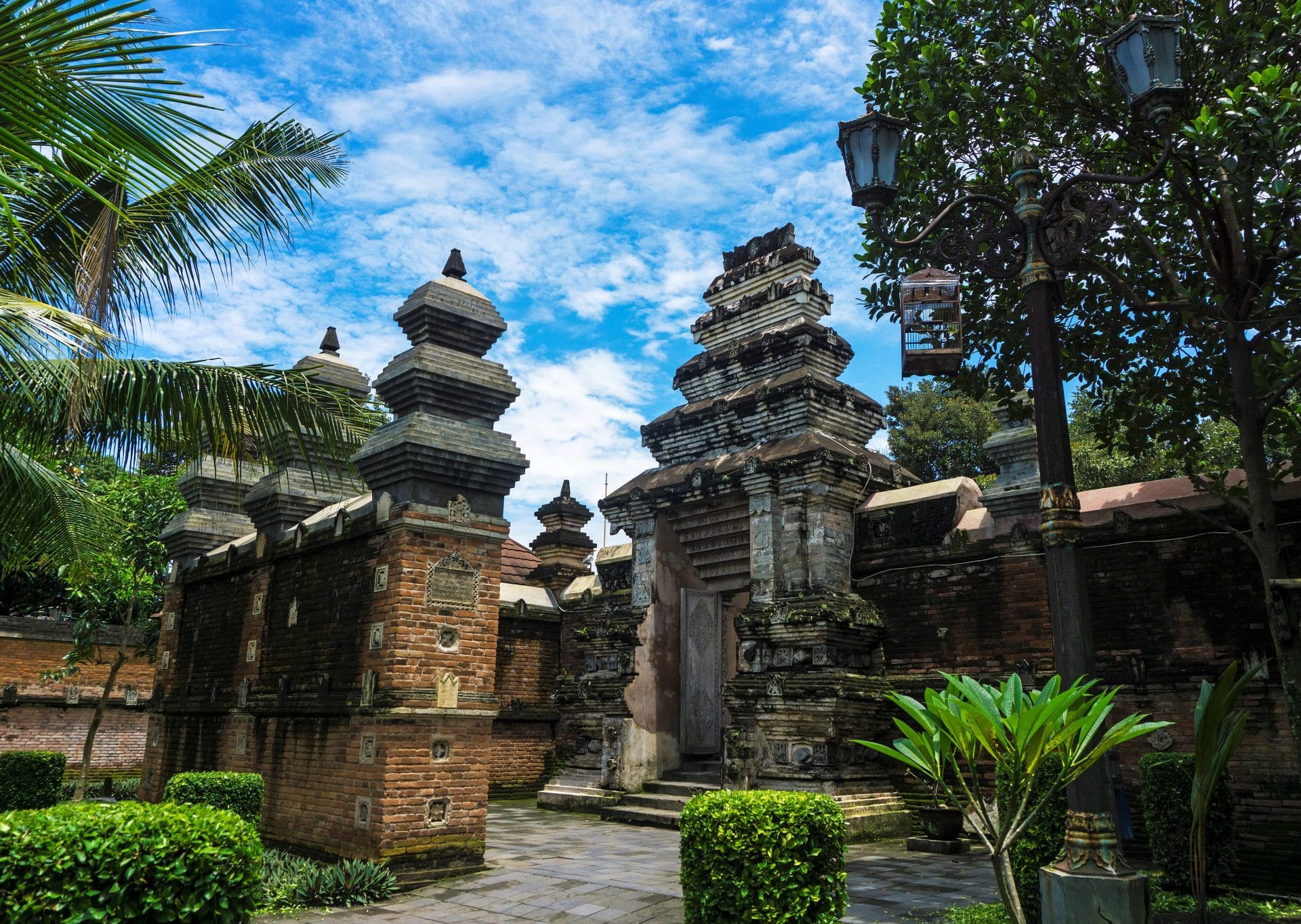 Tempat Wisata Menarik Sekitar Yogyakarta - Kotagede Yogyakarta
