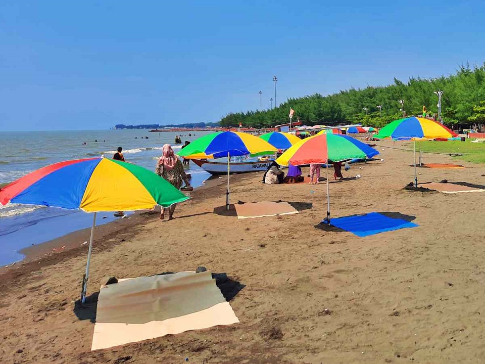 Pantai Alam Indah Tegal