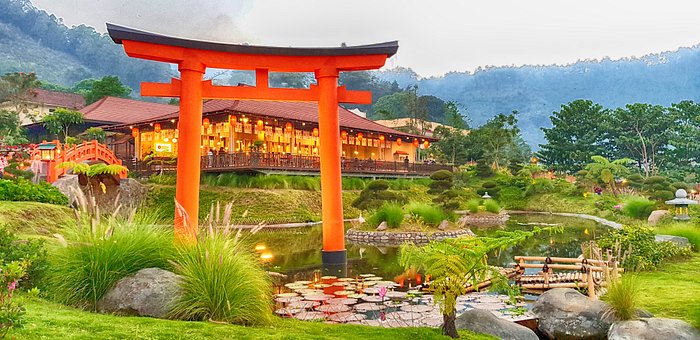 The Onsen Hot Spring Resort Pemandian Ala Jepang di Malang