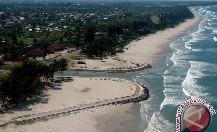 Pantai Panjang Nan Indah Di Bengkulu