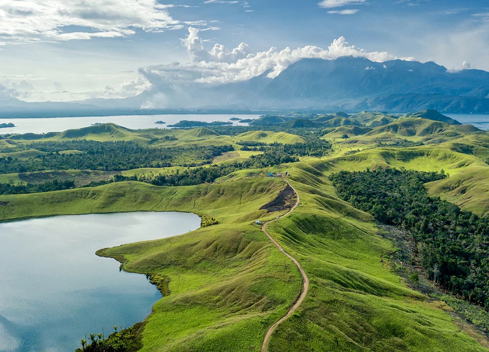10 Rekomendasi Lokasi Wisata Terbaik 2023 - Papua