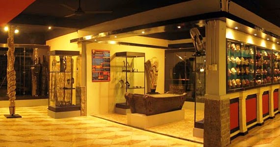Museum D'topeng Wisata Seni di Malang